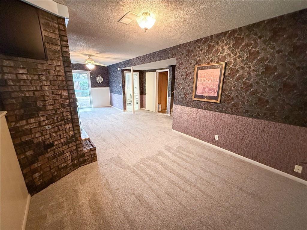4009 S Delaware Avenue — photo 25
