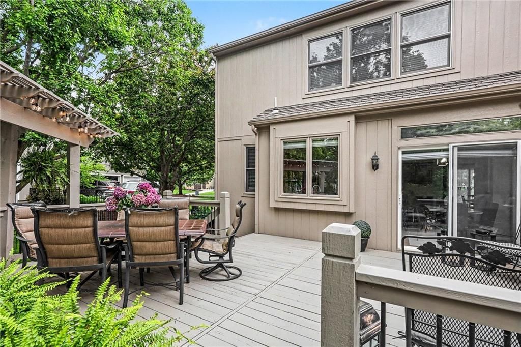 3541 W 143rd Terrace — photo 32