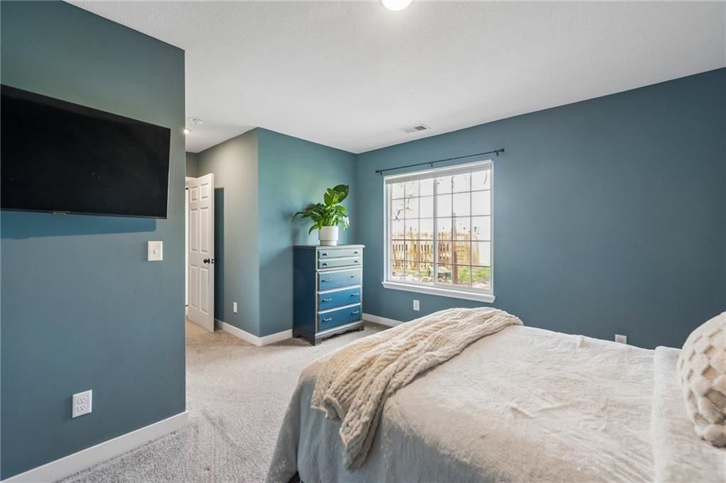 Photo 19 of 28 - 3701 N 123rd Street, Kansas City, KS 66109