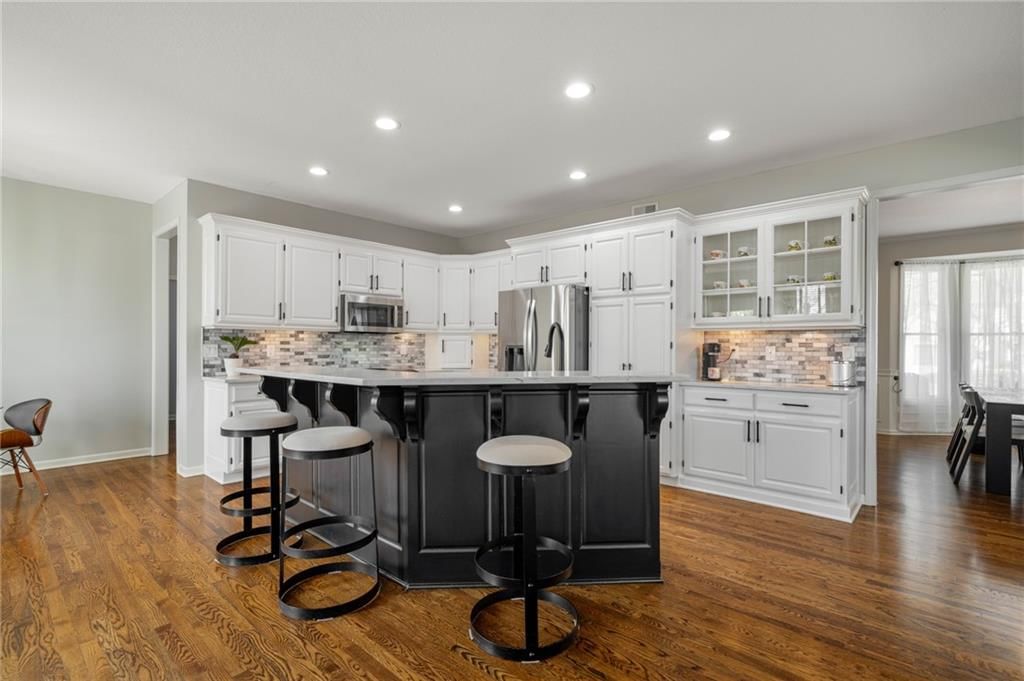 5209 W 161st Street — photo 16