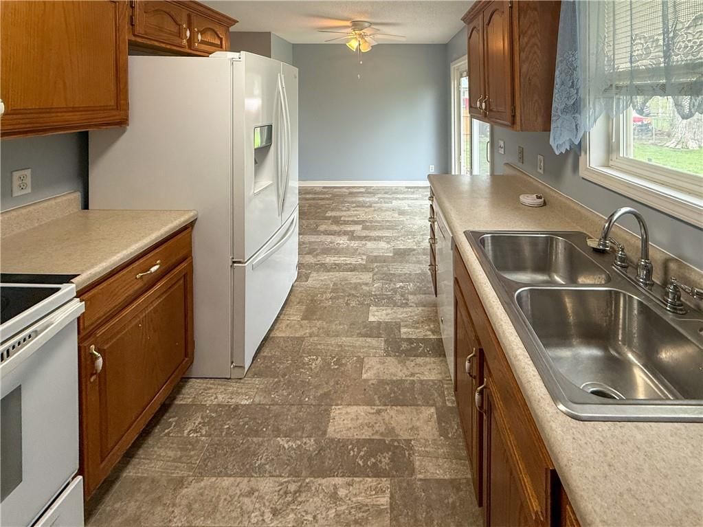 315 West Street — photo 3