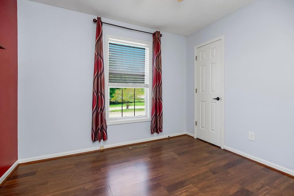 1901 Fairground Drive — photo 15