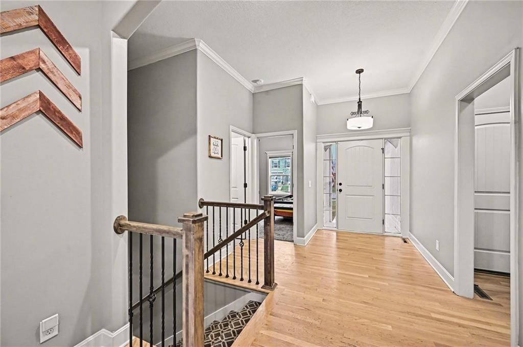 1032 E 14th Street — photo 15
