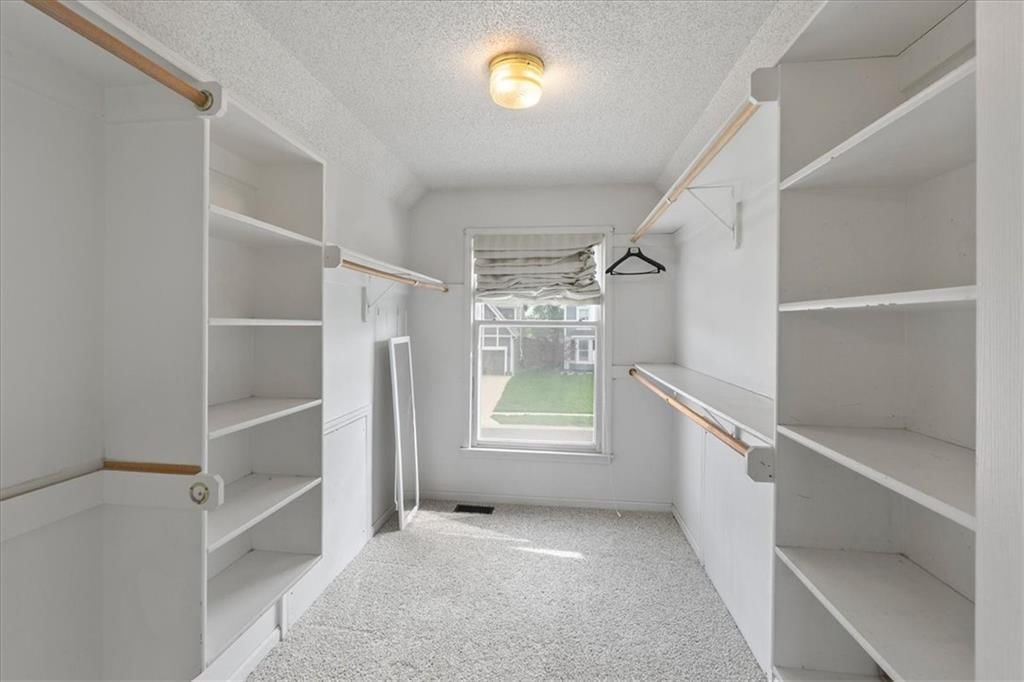 6502 W 150th Street — photo 17