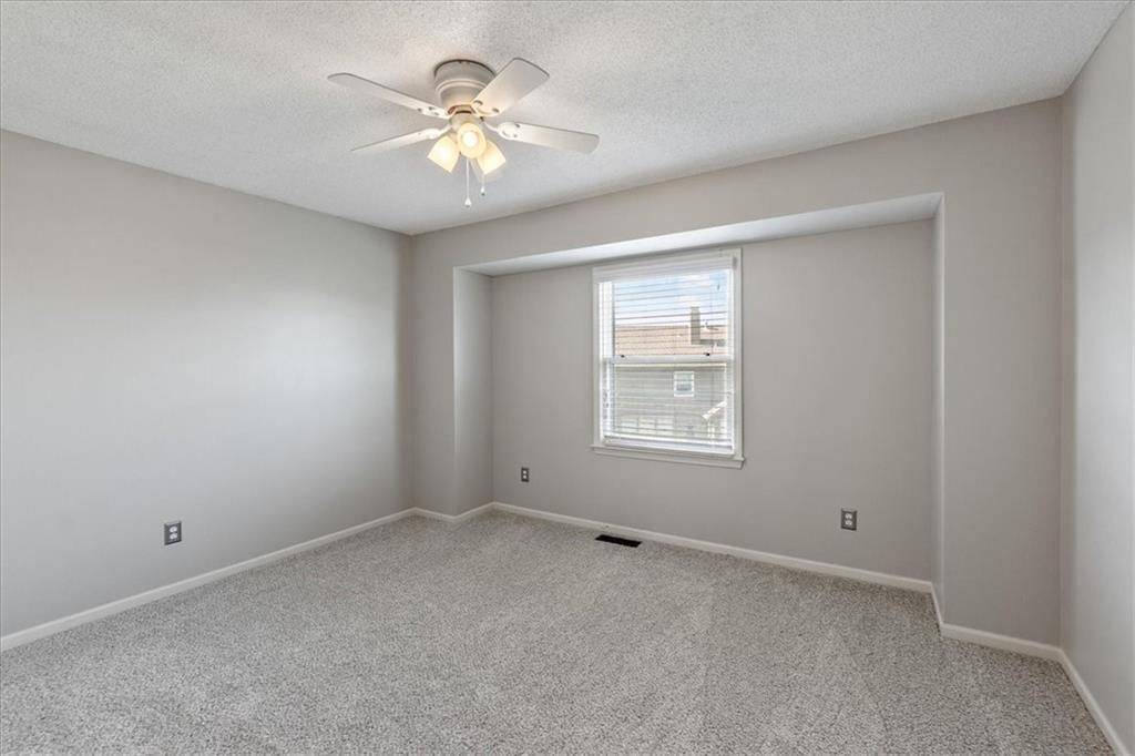 6502 W 150th Street — photo 19
