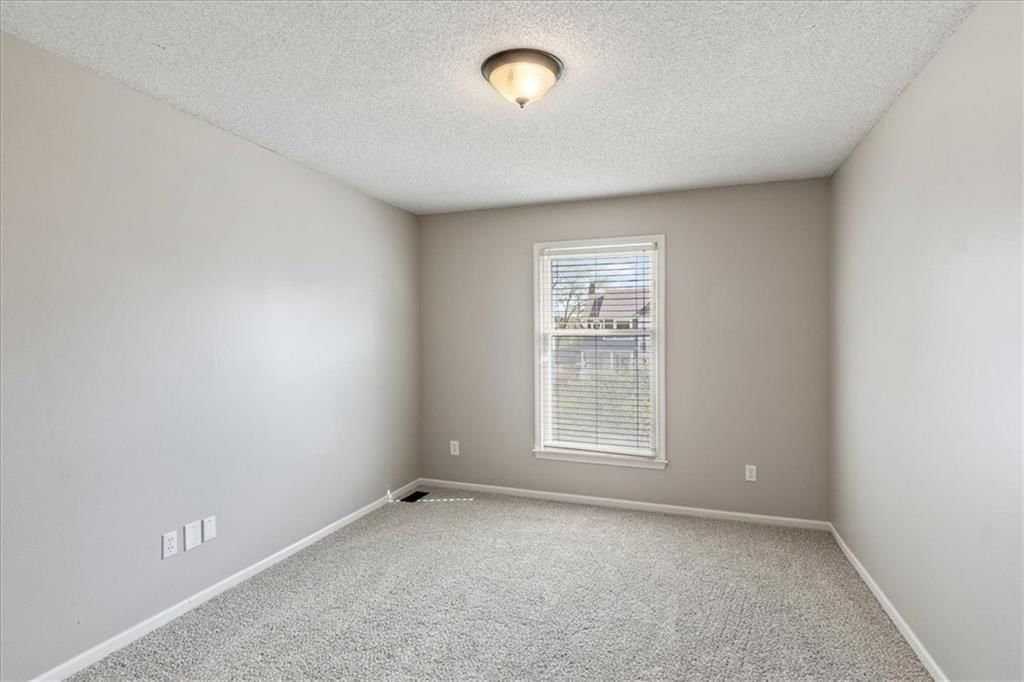 6502 W 150th Street — photo 24