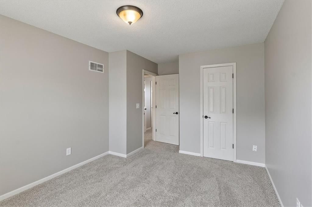 6502 W 150th Street — photo 25