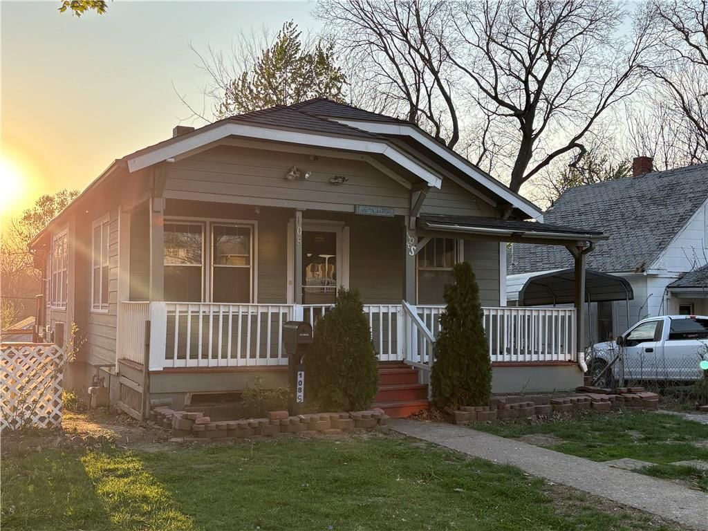 108 S Huttig Avenue — photo 2