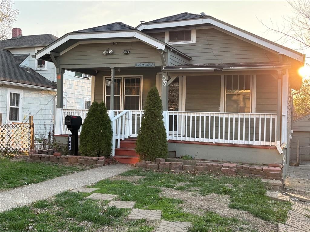 108 S Huttig Avenue — photo 3