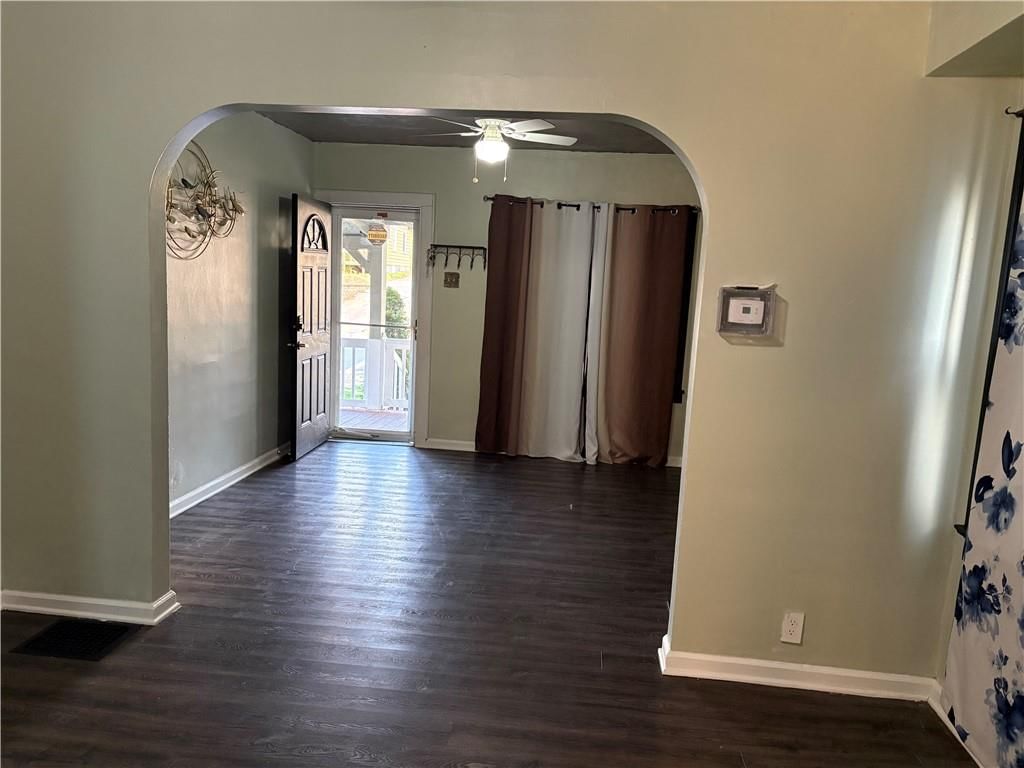 108 S Huttig Avenue — photo 7
