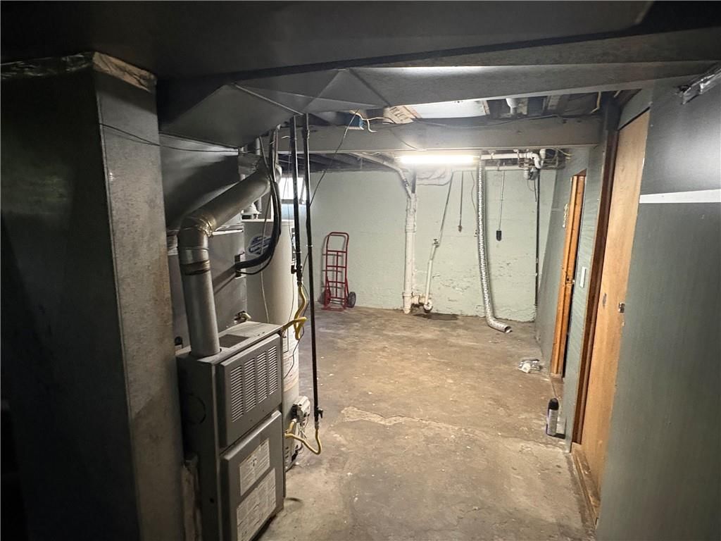 108 S Huttig Avenue — photo 23