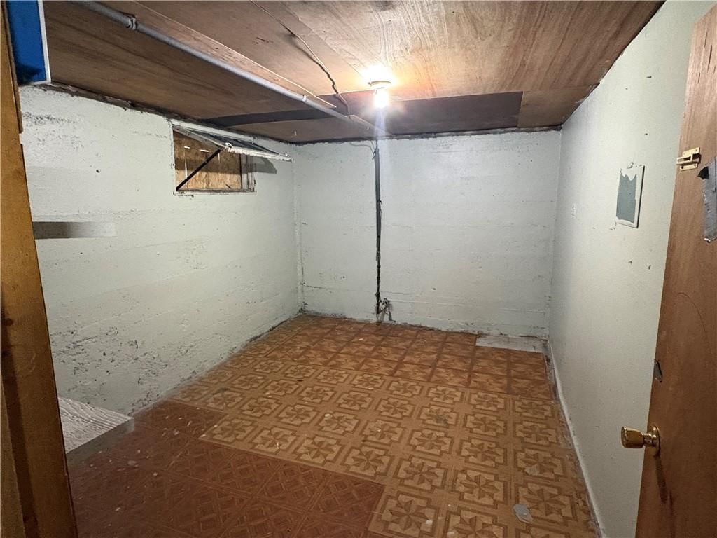 108 S Huttig Avenue — photo 25