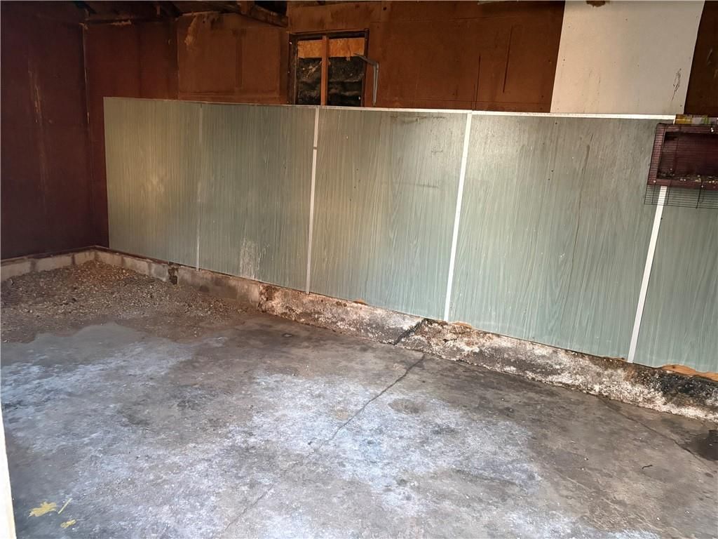 108 S Huttig Avenue — photo 30