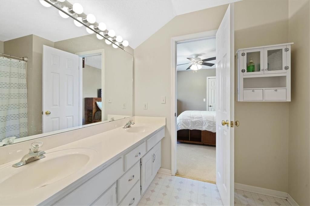 616 SW Trailpark Circle — photo 25