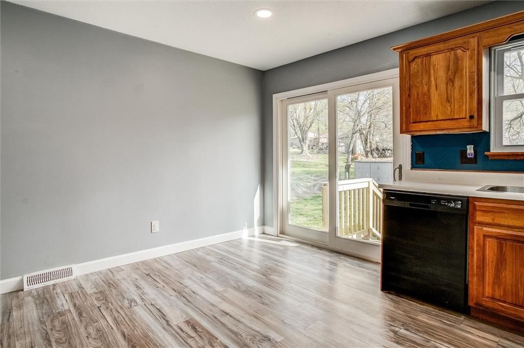 2807 NW Milford Place — photo 12