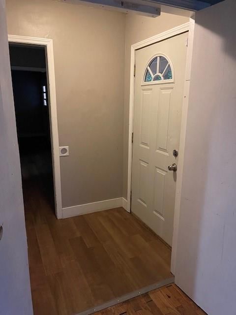 201 S Walnut Street — photo 11