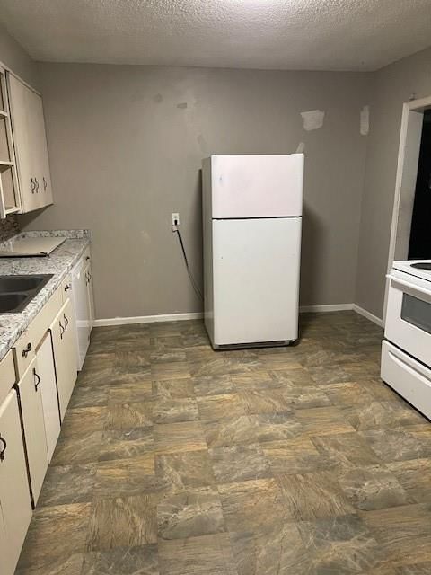 201 S Walnut Street — photo 17