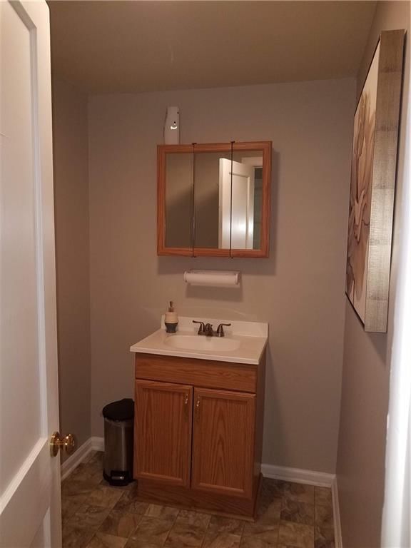 15145 Metcalf Avenue — photo 9