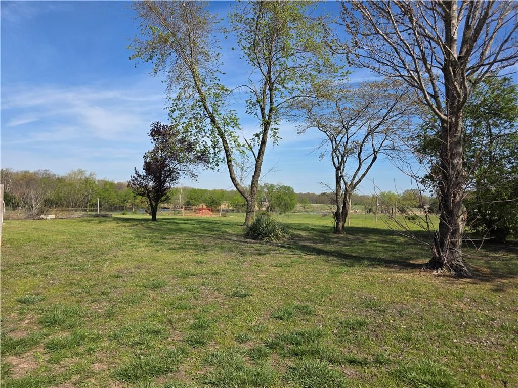 9676 S 501 Road — photo 32