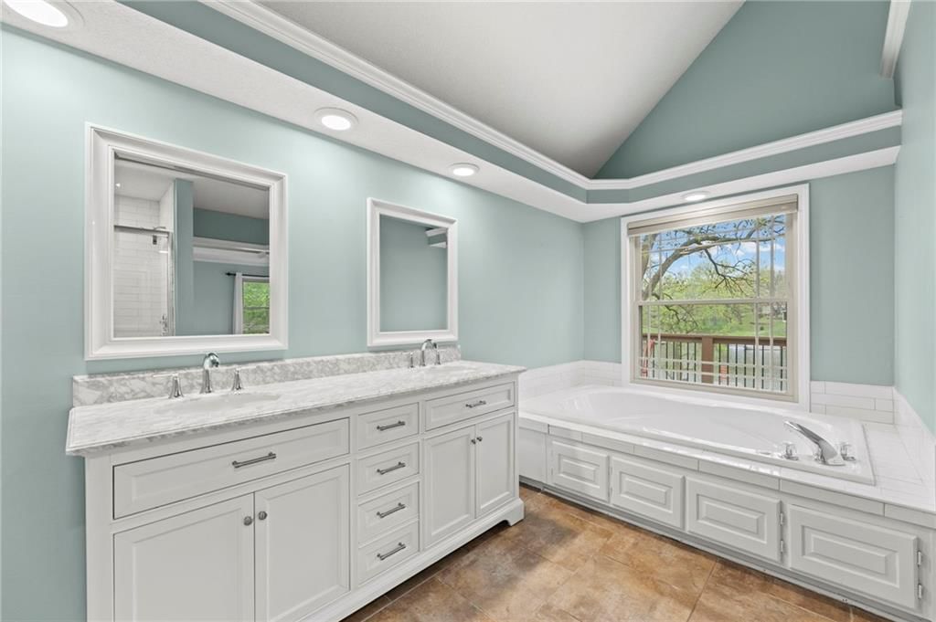 551 NW North Shore Drive — photo 22