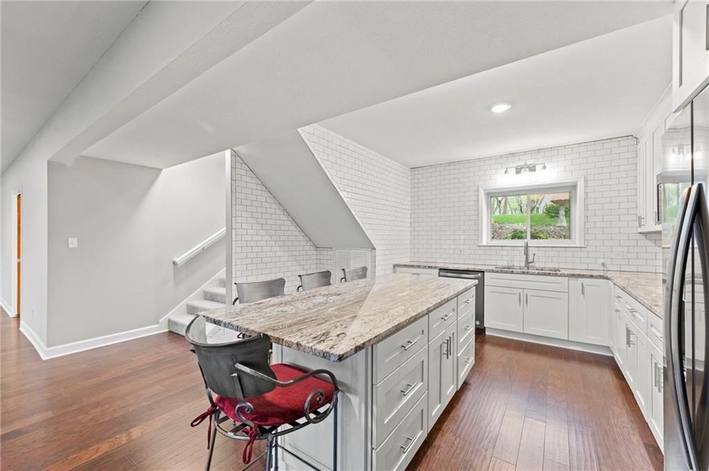551 NW North Shore Drive — photo 30