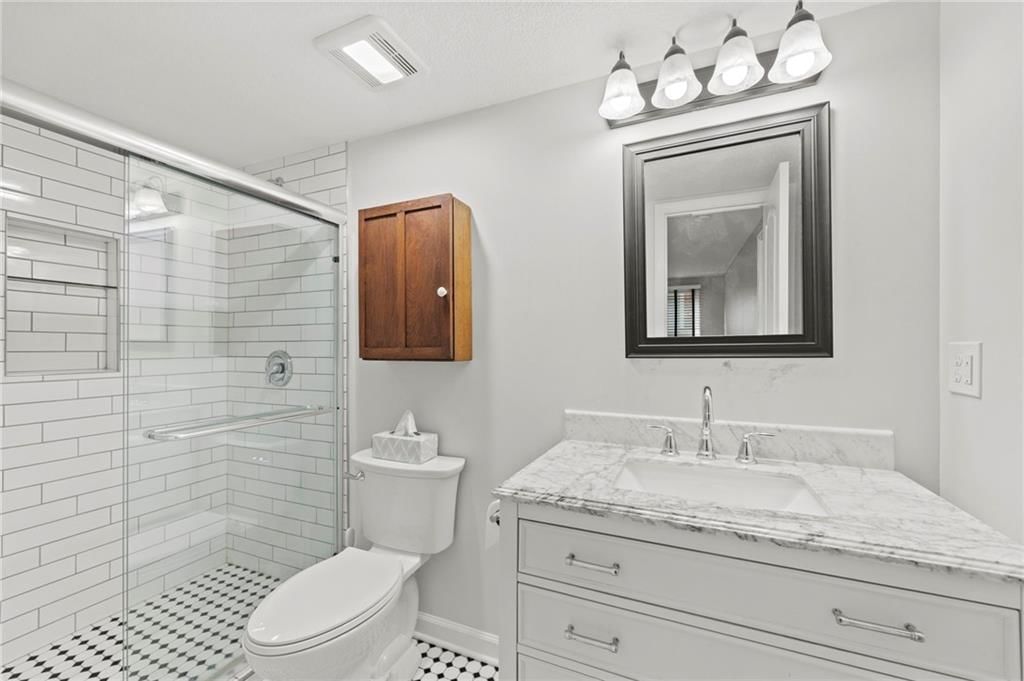 551 NW North Shore Drive — photo 37