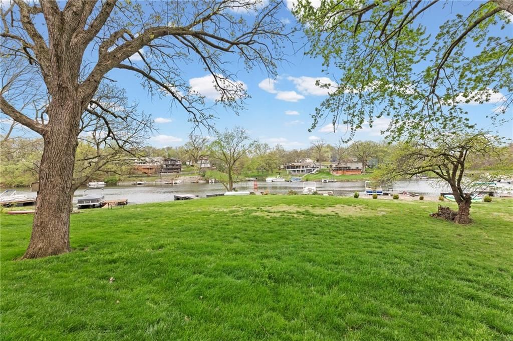 551 NW North Shore Drive — photo 42
