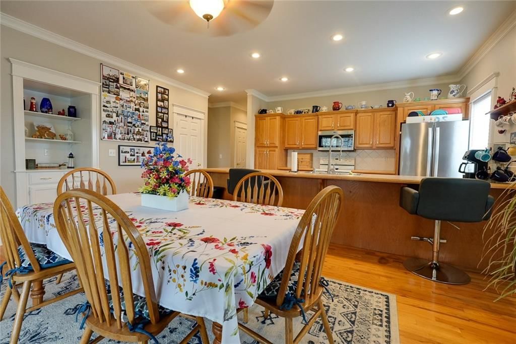 2010 Prairie Grass Drive — photo 36