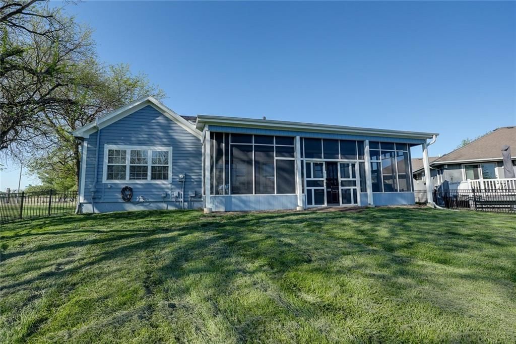 2010 Prairie Grass Drive — photo 51