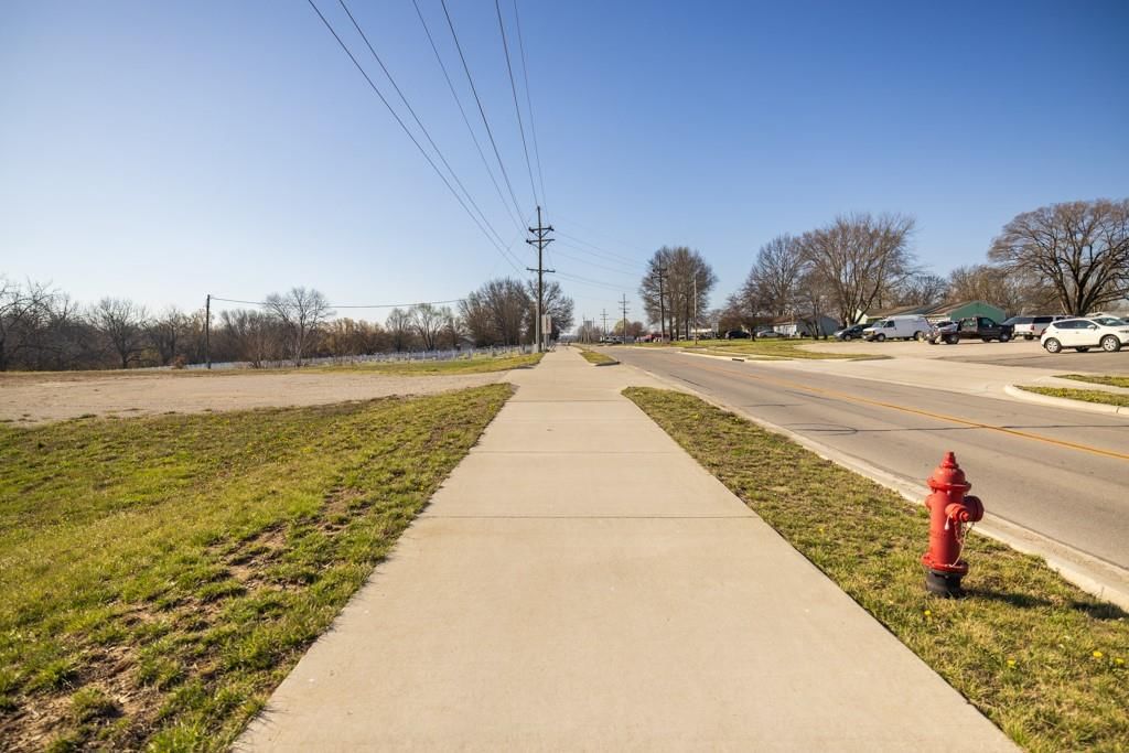 S Metcalf Road — photo 17