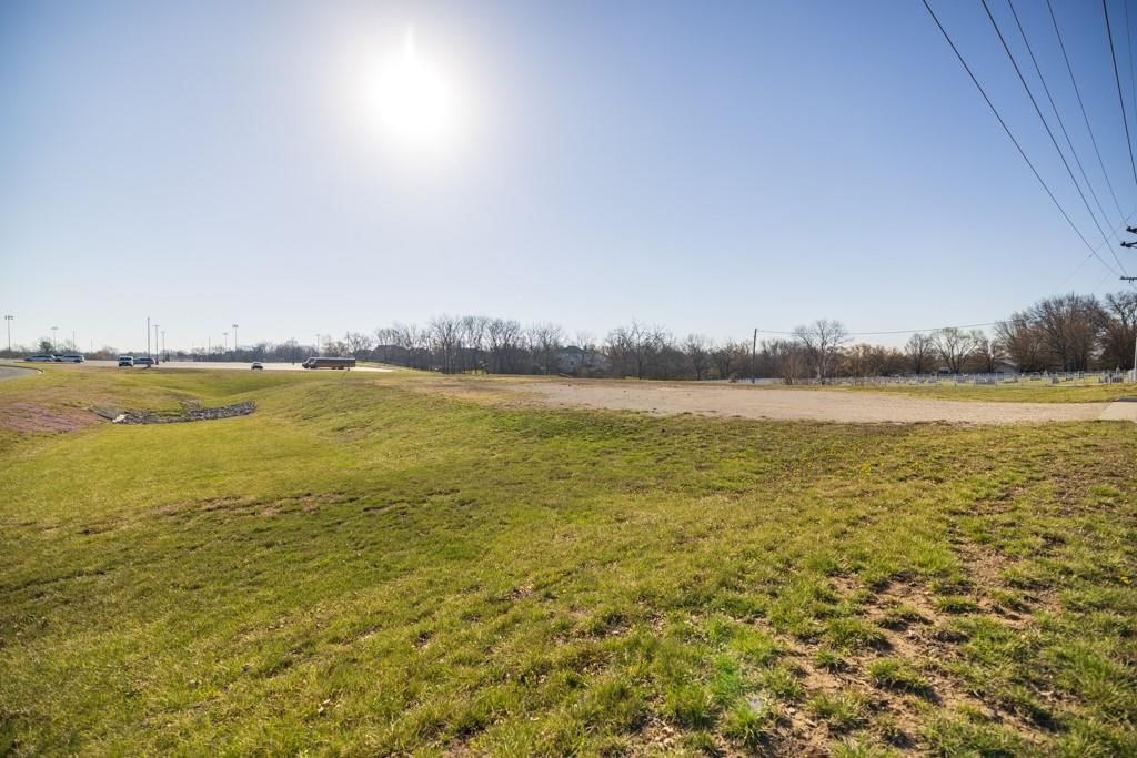 S Metcalf Road — photo 18