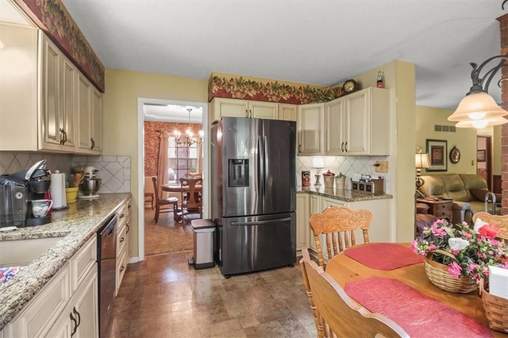 3908 Woodbury Street — photo 12