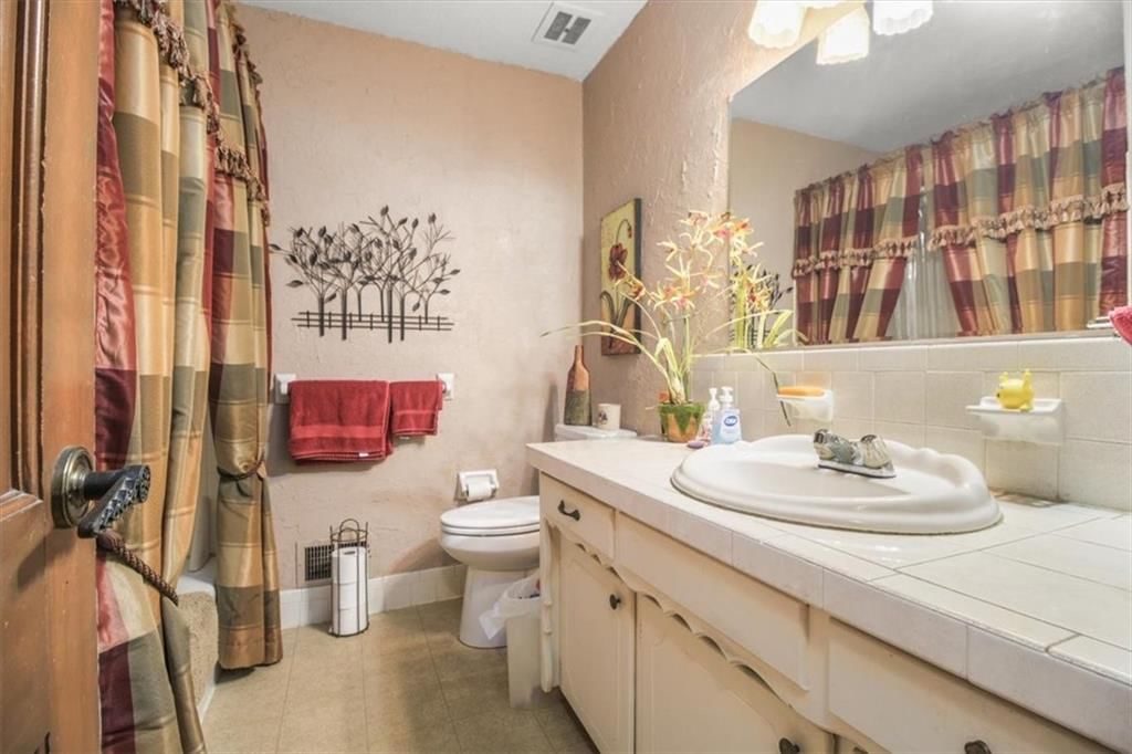 3908 Woodbury Street — photo 14