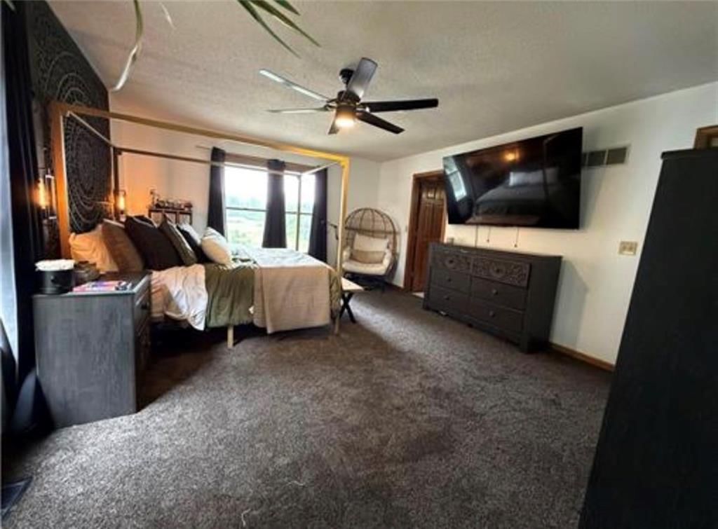 24 Lakeview Drive — photo 14