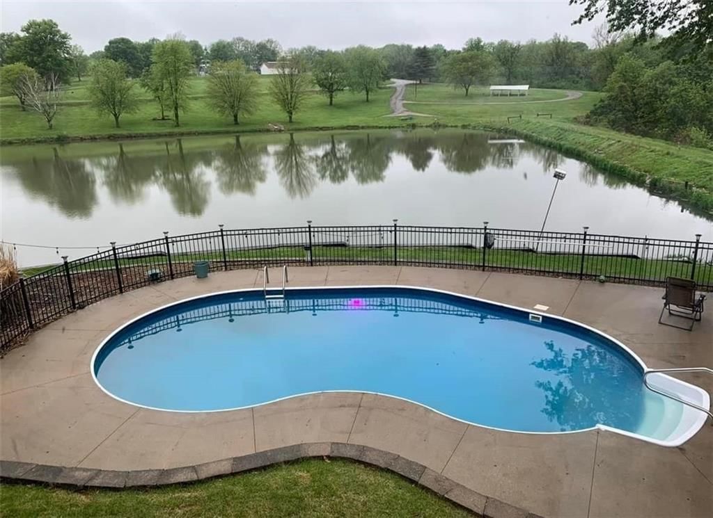 24 Lakeview Drive — photo 34
