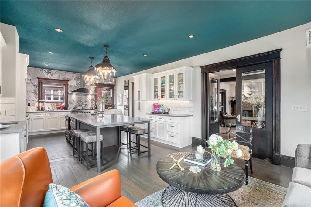 2930 Campbell Street — photo 2
