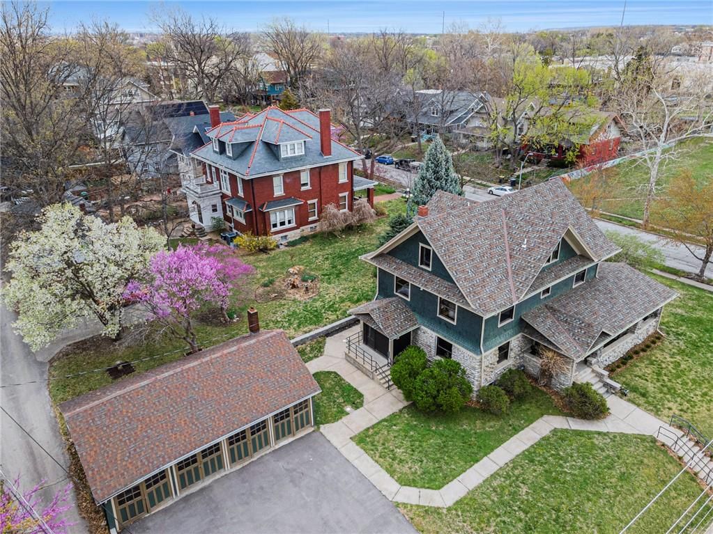2930 Campbell Street — photo 3