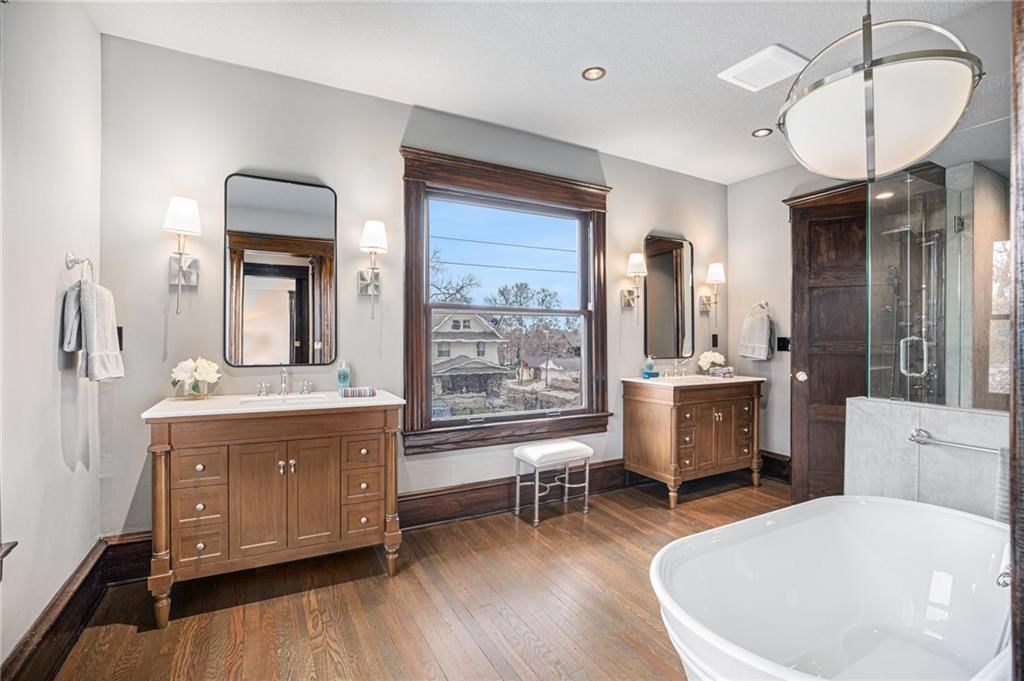 2930 Campbell Street — photo 25