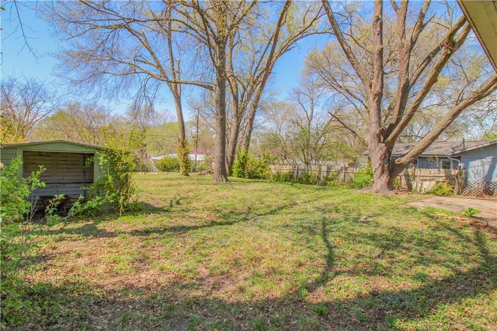 1919 Clare Road — photo 3