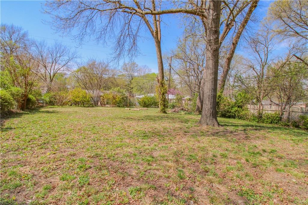 1919 Clare Road — photo 5