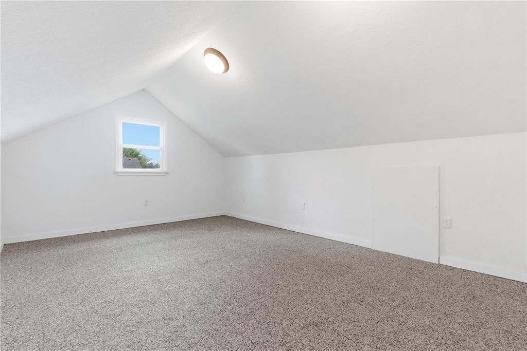 307 E Orchard Street — photo 14
