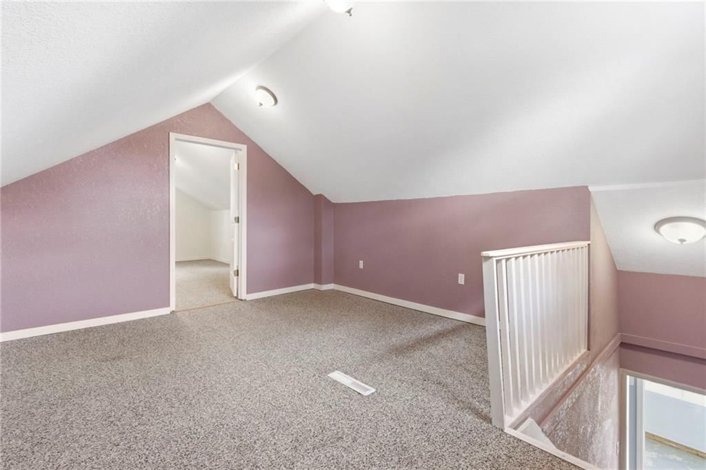 307 E Orchard Street — photo 17