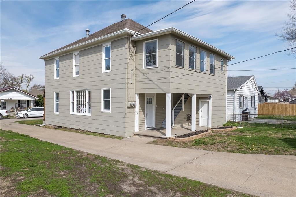 6207 Washington Street — photo 3