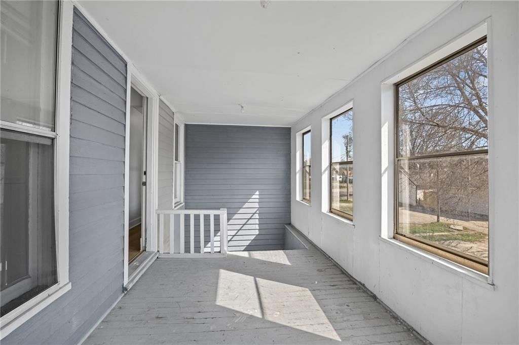 6207 Washington Street — photo 28