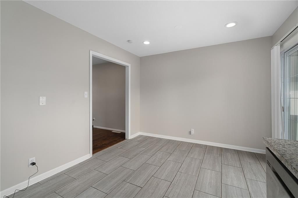 12005 Belmont Avenue — photo 13