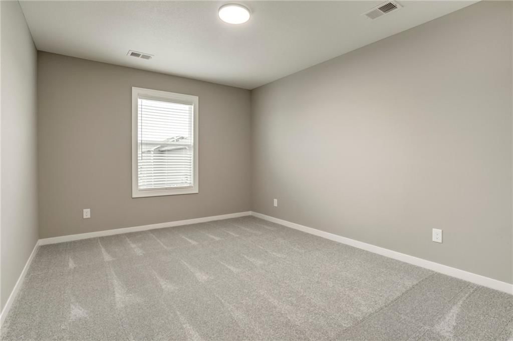 16827 W 164th Terrace — photo 24