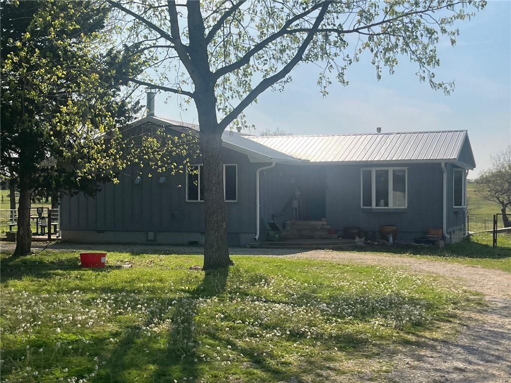 3277 4300 Road — photo 5