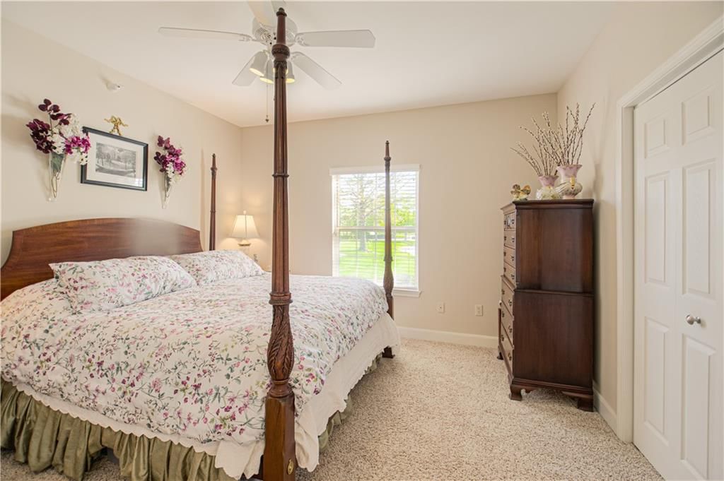 11630 Tomahawk Creek Parkway — photo 8