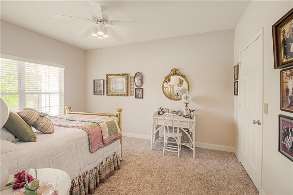 11630 Tomahawk Creek Parkway — photo 12