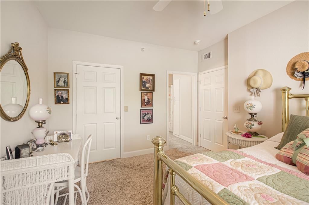 11630 Tomahawk Creek Parkway — photo 13
